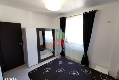 Apartament cu 2 camere decomandat în Roșu