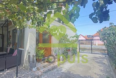 Casă cu 4 camere cu Teren 390 Mp în Vest