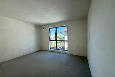 Duplex cu 4 camere cu Canalizare în Nord-Est - 4