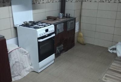 Casă cu 4 camere în Frumușeni - 3