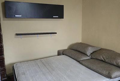 Casă cu 2 camere cu Teren 140 Mp în Central - 1