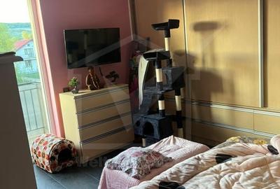 Apartament cu 2 camere semidecomandat, mobilat în Florești - 11