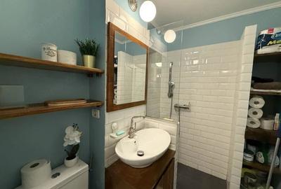 Apartament cu 2 camere semidecomandat în Victoriei