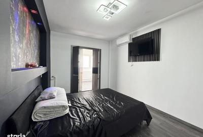Apartament cu 3 camere semidecomandat în Iancului