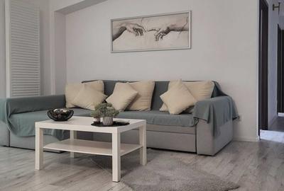 Apartament cu 3 camere decomandat în Titan