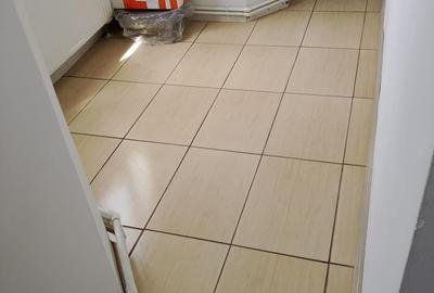 Apartament cu 3 camere decomandat în Uiești - 3
