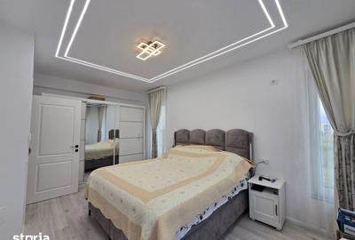 Casă cu 4 camere cu Teren 350 Mp în Central