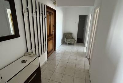 Apartament cu 3 camere decomandat în Semicentral - 3