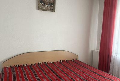 Apartament cu 3 camere decomandat în Central - 1