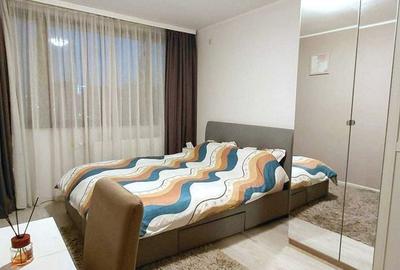 Apartament cu 3 camere semidecomandat, mobilat în Parcul Circului