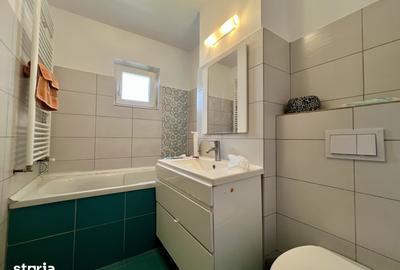 Apartament cu 3 camere semidecomandat în Odobescu