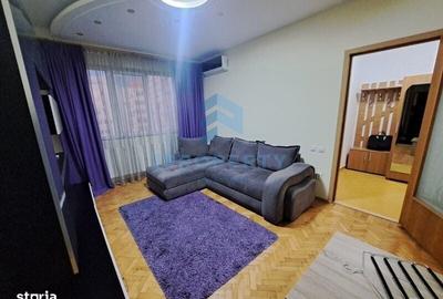 Apartament cu 3 camere semidecomandat în Iancului