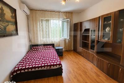 Garsonieră decomandată în Micro 40