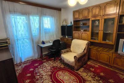 Apartament cu 2 camere decomandat în Vitan