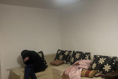 Apartament cu 2 camere decomandat în Titan