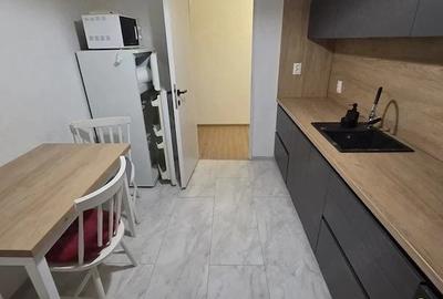 Apartament cu 2 camere decomandat în Răcădău
