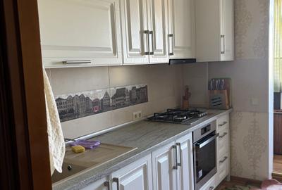 Apartament cu 2 camere decomandat în Gorjului - 5