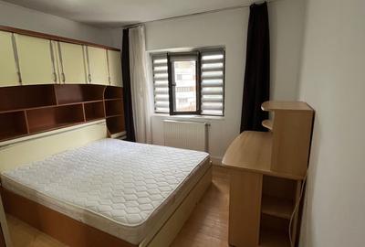 Apartament cu 2 camere decomandat în Central - 4