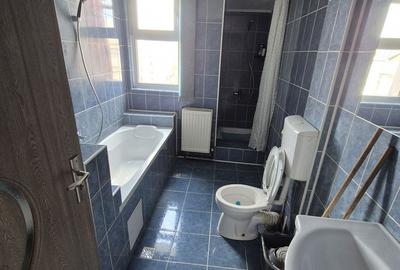 Apartament cu 3 camere în Decebal - 2