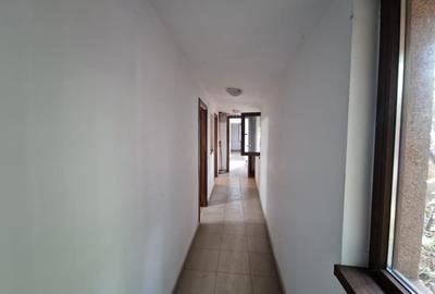 Casă individuală cu 3 camere cu Canalizare în Clăbucet - 9