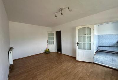 Apartament cu 2 camere semidecomandat în Mociur - 8