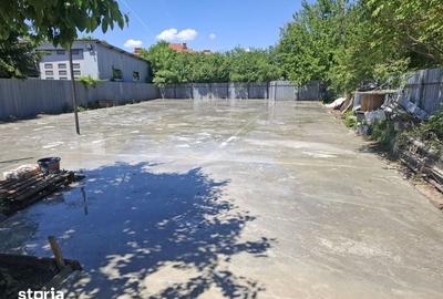 Teren de 600 mp, în Central