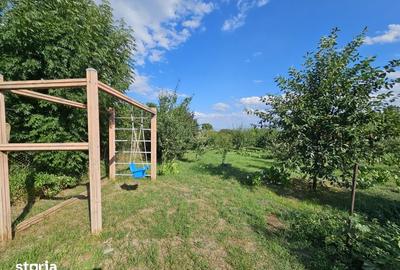 Casă cu 2 camere cu Teren 772 Mp în Aiton
