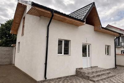 Casă cu Teren 230 Mp în Central - 3