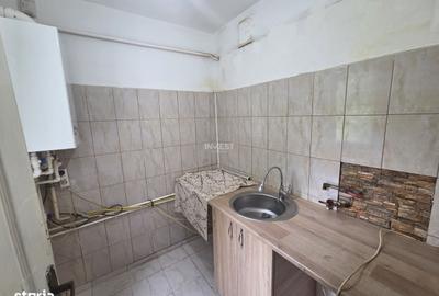 Apartament cu 2 camere nedecomandat în Alexandru cel Bun