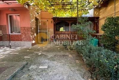 Casă individuală cu 4 camere cu Canalizare în Tătărași - 18