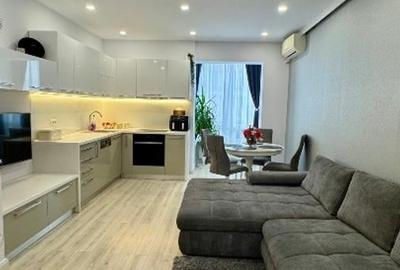 Apartament cu 3 camere decomandat în 1 Decembrie 1918