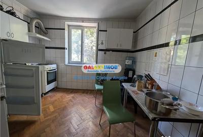 Apartament cu 2 camere semidecomandat în Teiul Doamnei