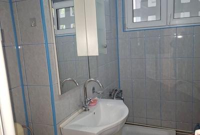 Spațiu comercial, de 16 mp, în Centrul Civic - 2