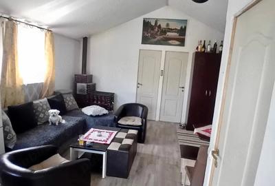 Casă cu Teren 1500 Mp în Central - 3