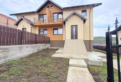 Casă individuală cu 3 camere cu Canalizare în Miroslava - 1