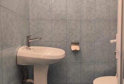 Spațiu comercial, de 50 mp, în Rogerius - 8