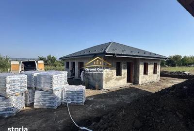 Casă cu 4 camere cu Teren 450 Mp în Central - 4