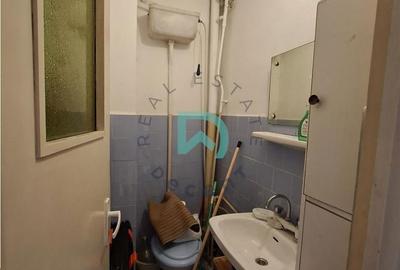 Apartament cu 3 camere decomandat în Florilor - 13