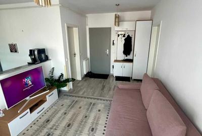 Apartament cu 2 camere decomandat în Avantgarden