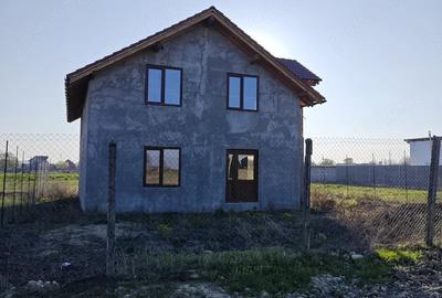 Casă cu Teren 1600 Mp în Gottlob - 3