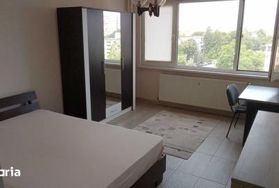 Apartament cu 2 camere decomandat în Circumvalațiunii