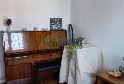 Apartament cu 3 camere în Traian - 2