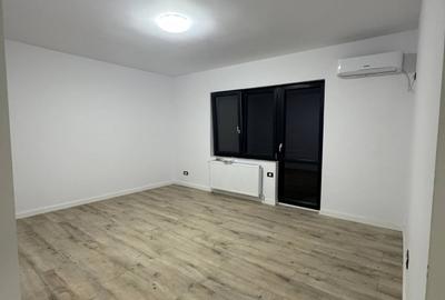 Apartament cu 3 camere, mobilat în Colentina