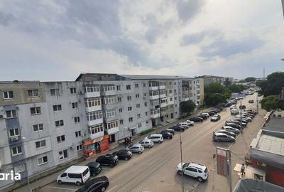 Apartament cu 2 camere decomandat în Central - 2