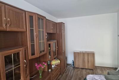 Garsonieră decomandată în Dărmănești