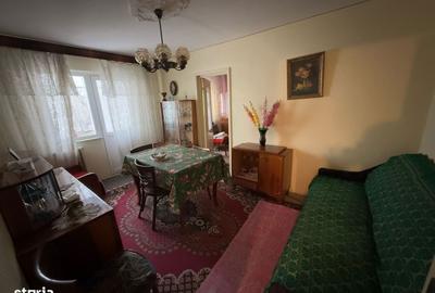 Apartament cu 3 camere semidecomandat în Central - 9