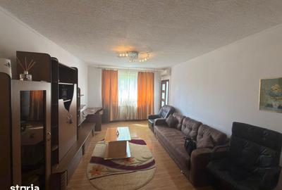 Apartament cu 3 camere în Central - 1