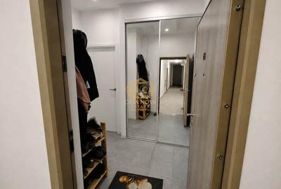 Apartament cu 3 camere decomandat, mobilat în Bulgaria