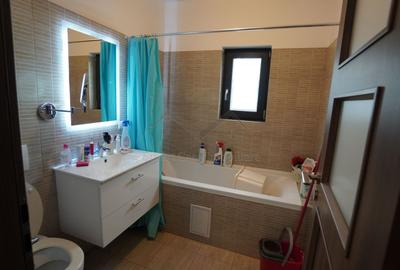 Casă individuală cu 3 camere cu Canalizare în Rediu - 7