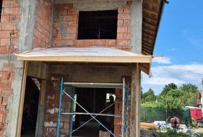 Casă cu 4 camere cu Teren 110 Mp în Vișani